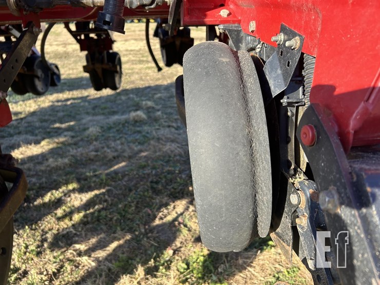 2013-case-ih-1265-image-30