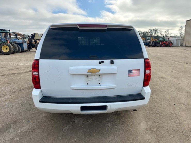 chevrolet-tahoe-image-9