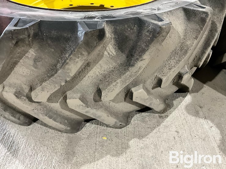 john-deere-4940-image-16