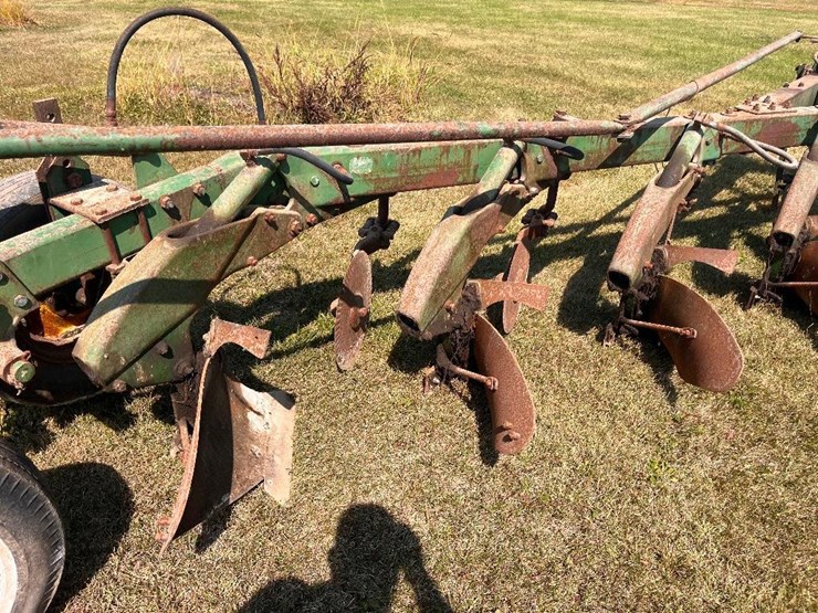 john-deere-5-image-11