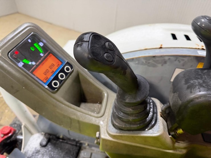 takeuchi-tb230-image-29