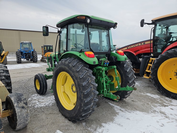 john-deere-6115d-image-10