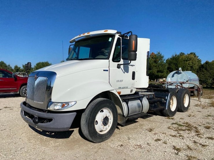 2010-international-415-image-1