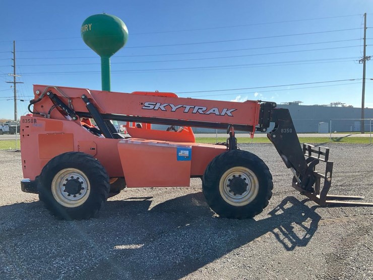 2016-sky-trak-6042-image-6