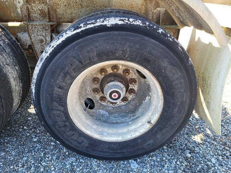 1988-bulk-40'-x-96"-image-23