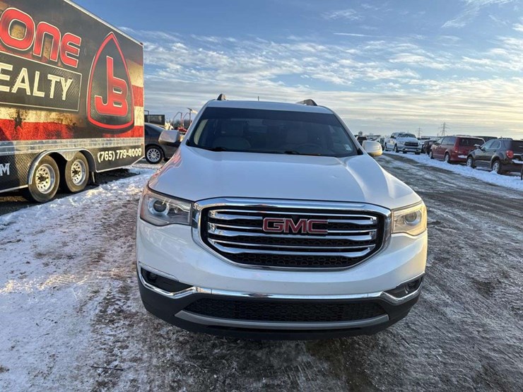 2017-gmc-acadia-slt-image-7