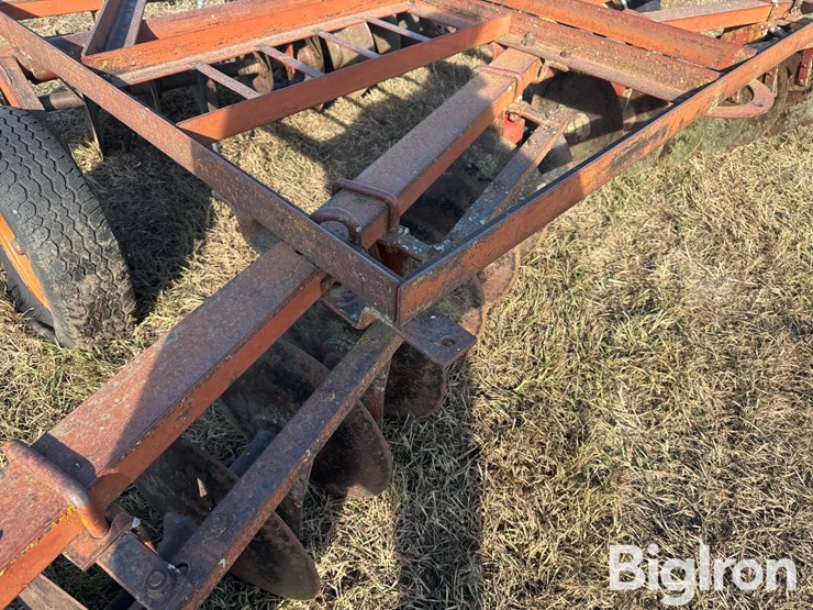 international-12-image-14