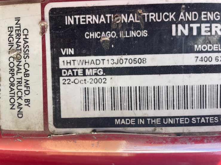 international-7400-image-40