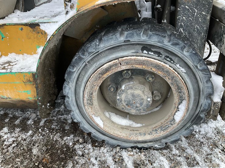 mitsubishi-fg30-image-36