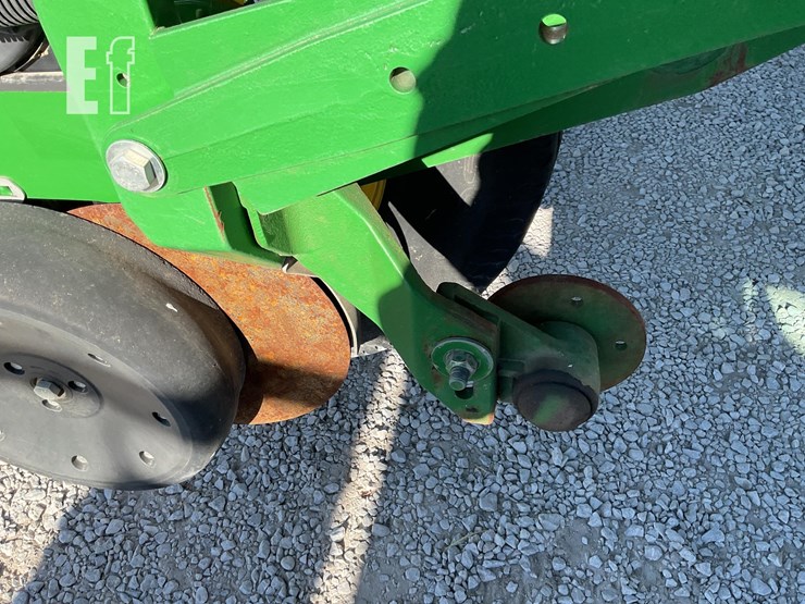 john-deere-1770-ccs-image-11