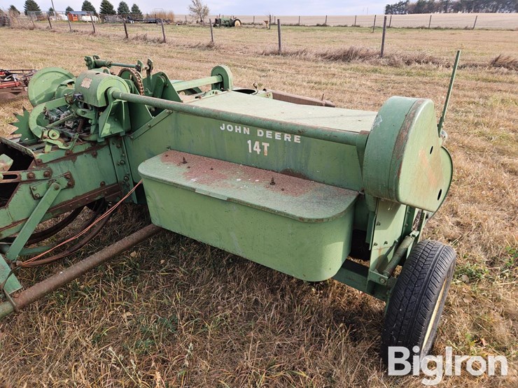 john-deere-14t-image-20