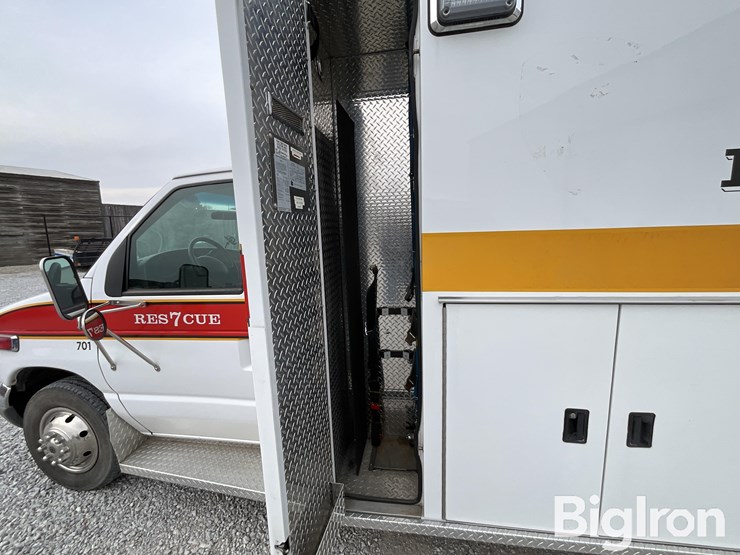 2001-ford-e350-image-20