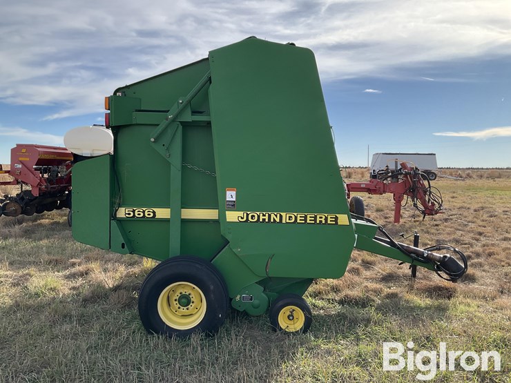 john-deere-566-image-4