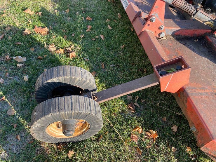 bush-hog-2512-image-14