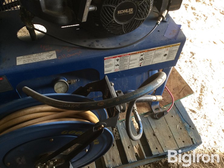 quincy-qp7.5-gas-powered-air-compressor-image-8