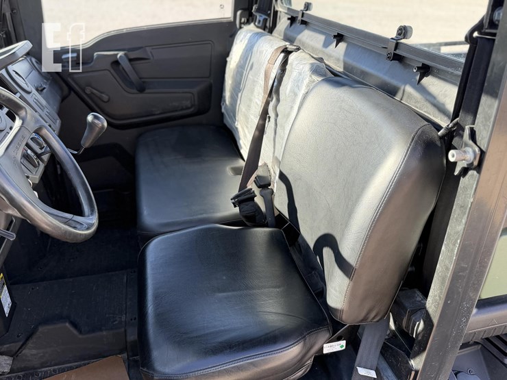 john-deere-gator-xuv-835m-image-24