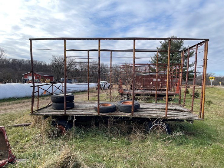 #210-•-16'-hay-rack-on-running-gear-(boyceville,-wi)-image-8