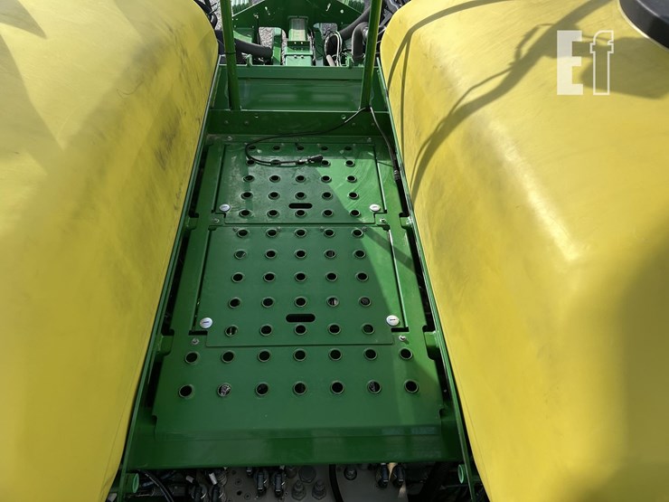 john-deere-1795-image-42