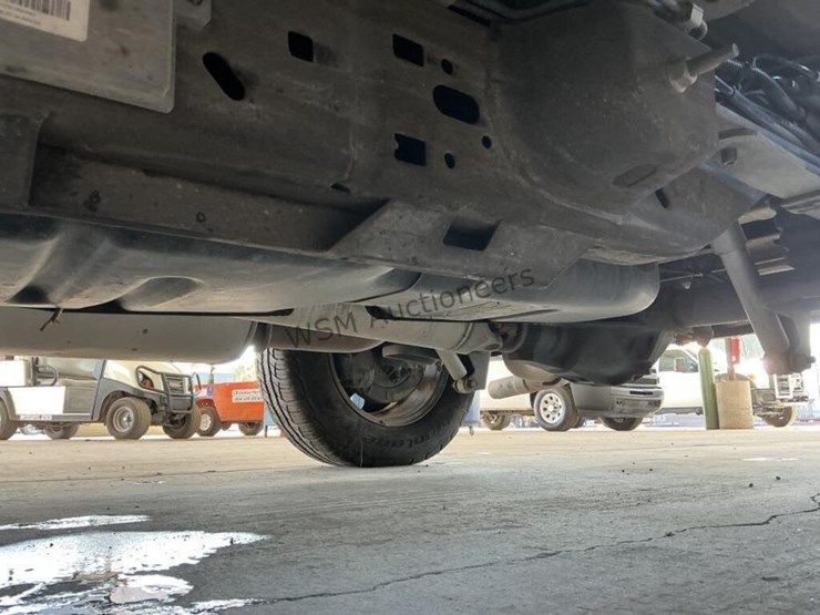 2012-chevrolet-express-1500-image-24