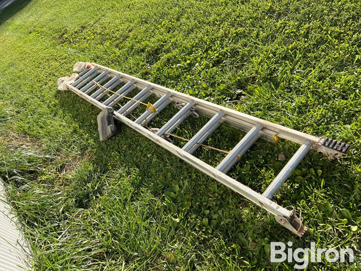 werner-20'-extension-ladder-&-8'-step-ladder-image-3