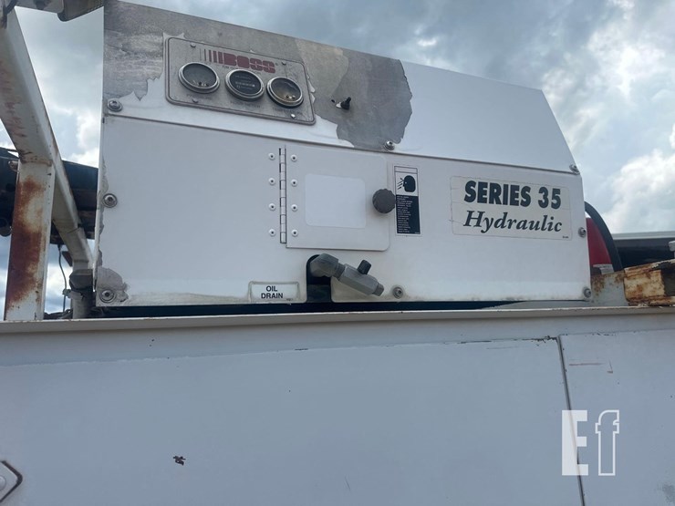 2005-ford-f650-sd-image-10