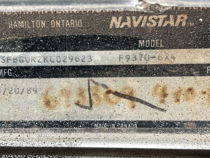 #1104-•-1989-international-truck-tractor-**should-be-trailered**-(has-mn-title)-image-34