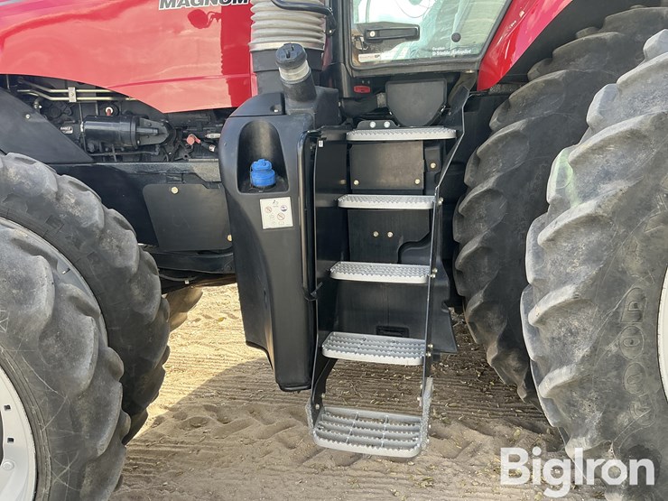 case-ih-magnum-310-image-20