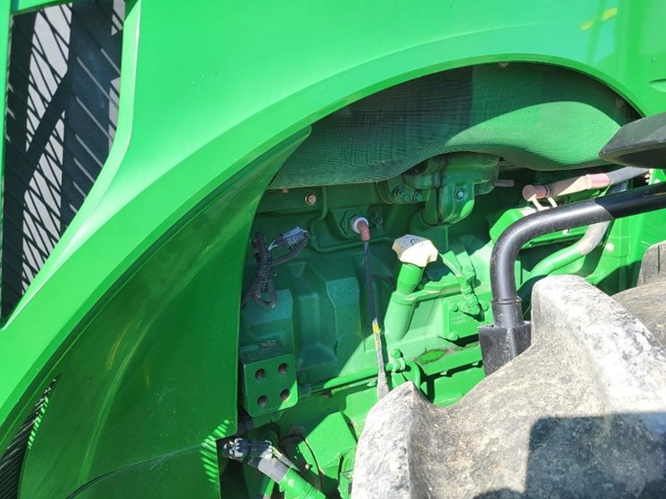 john-deere-8335r-image-14