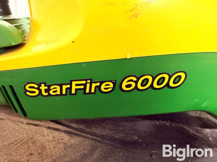 2021-john-deere-900-image-11