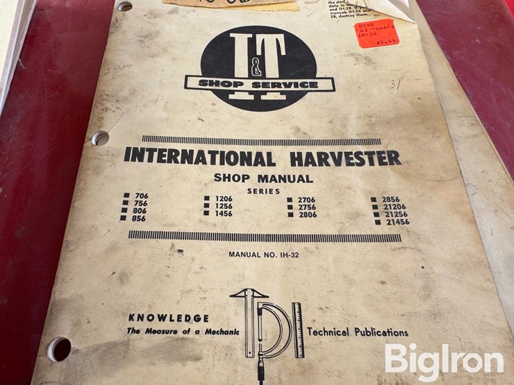 i&t-shop-service-international-parts-book-image-16