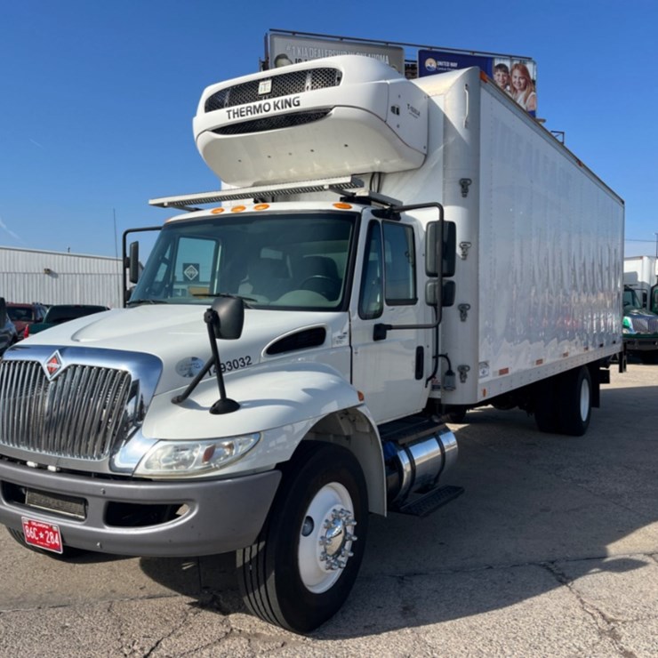 INTERNATIONAL DURASTAR 4300