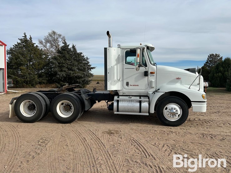 2003-international-9400-image-4