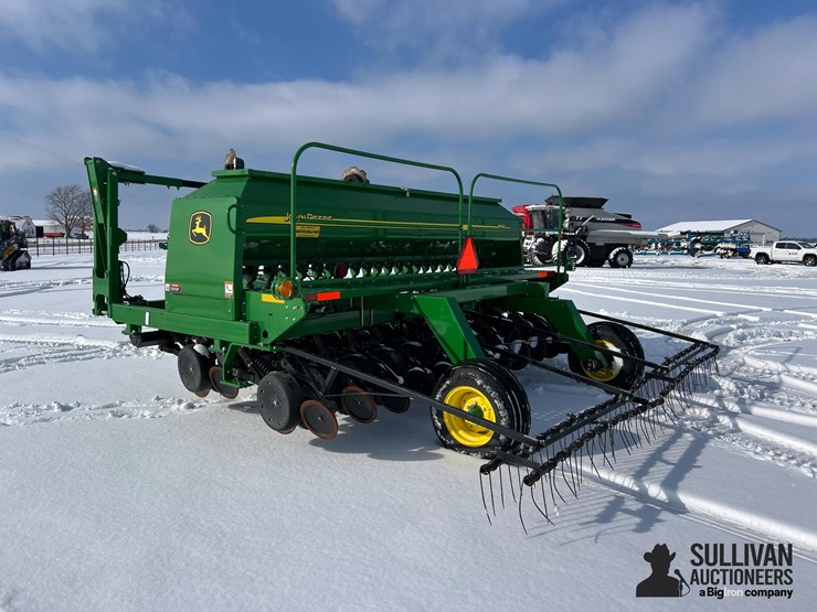 john-deere-1590-image-7