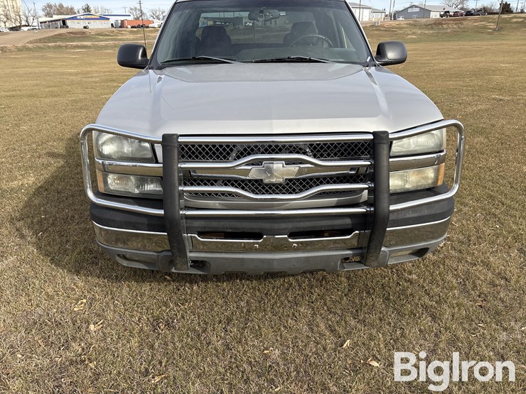 chevrolet-silverado-1500-image-11