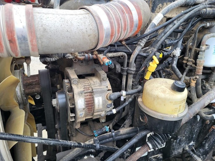 2012-peterbilt-386-image-58