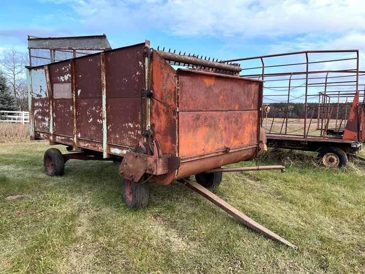 #200-•-forage-king-14"-chopper-box-(boyceville,-wi)-image-3