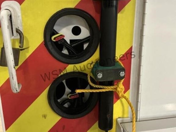 2022-ford-f250-image-12