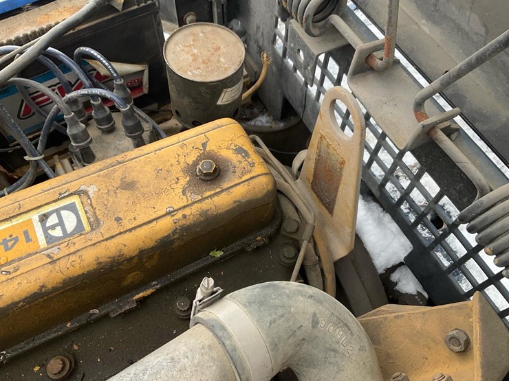 #1354-•-caterpillar-t80b-forklift-image-61