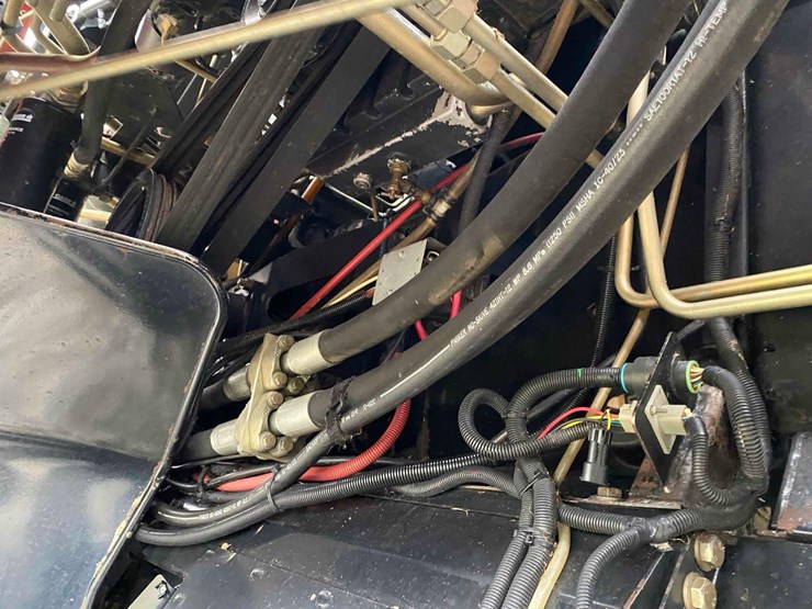 case-ih-8010-image-38