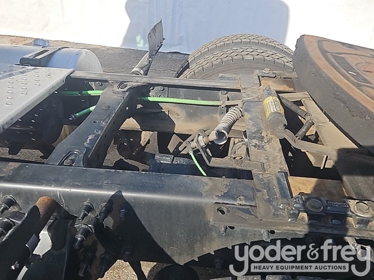 2018-freightliner-cascadia-image-30