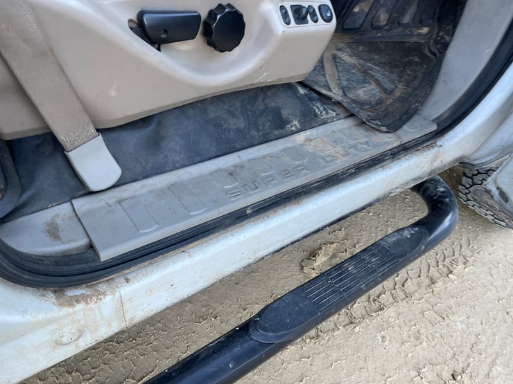 ford-f250-xl-image-43