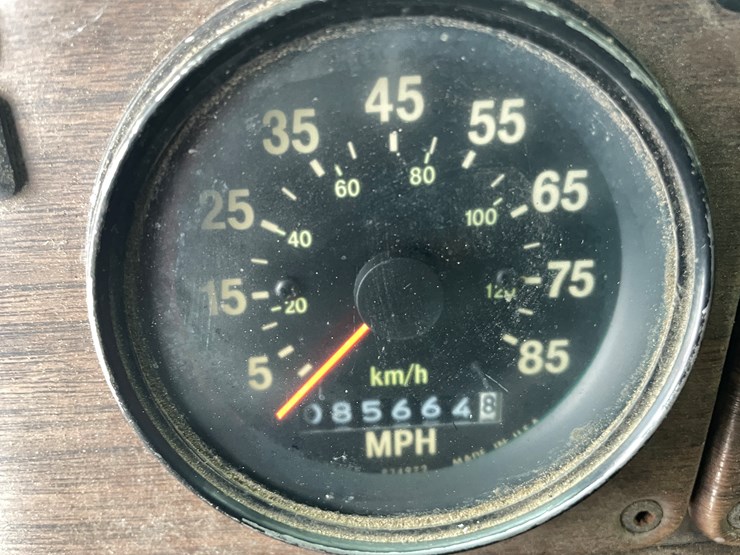 #1154-•-1996-freightliner-truck-tractor-(has-mn-reconstructed-title)-image-46