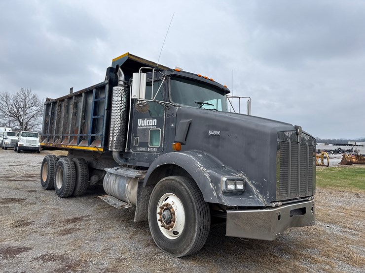 kenworth-t800-image-2