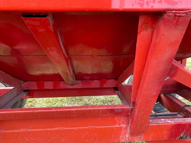 unverferth-mccurdy-325-image-22