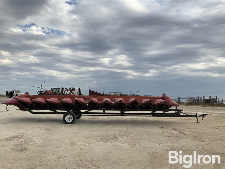 case-ih-2412-image-4