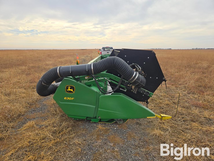 john-deere-630f-image-4