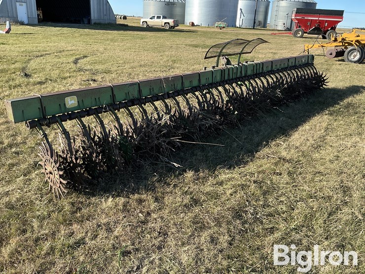 john-deere-400-image-7