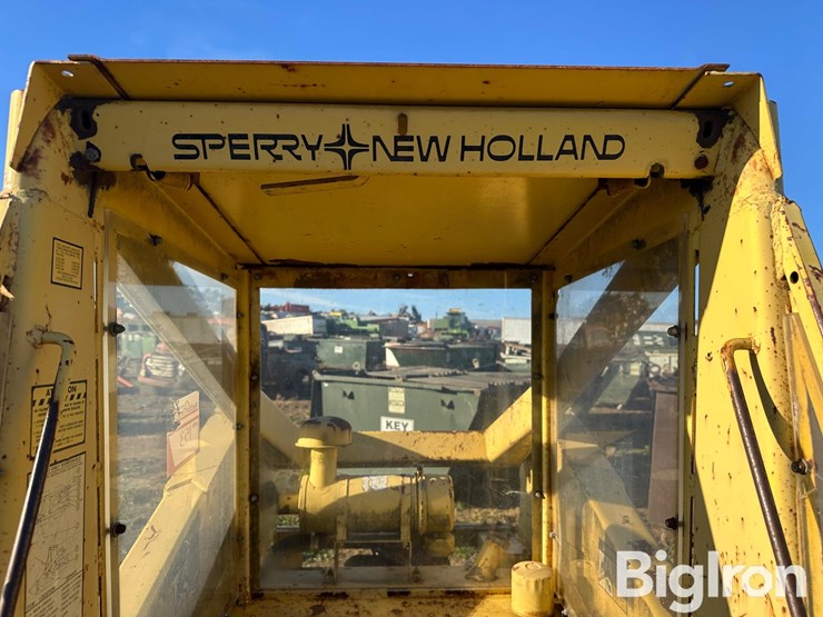 new-holland-l35-image-13