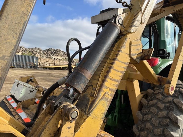 john-deere-7220-image-22