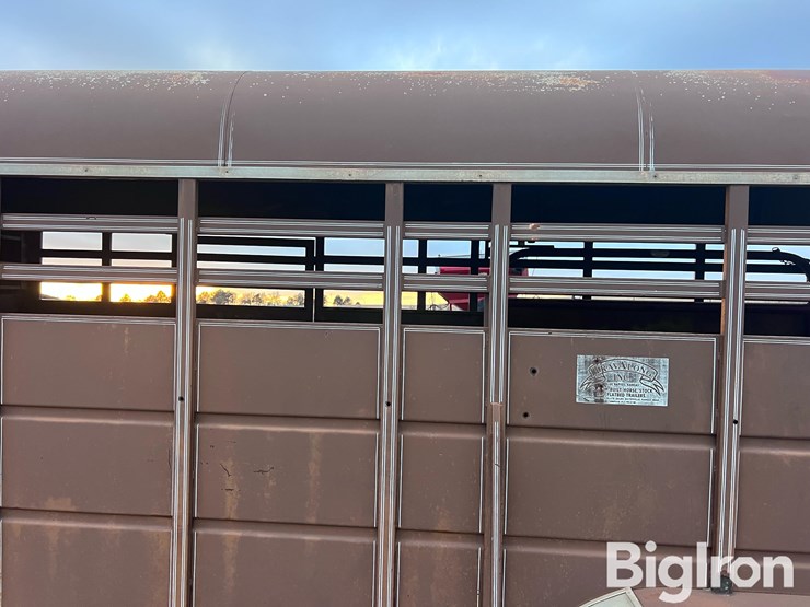 1983-travalong-18’-t/a-gooseneck-livestock-trailer-image-13